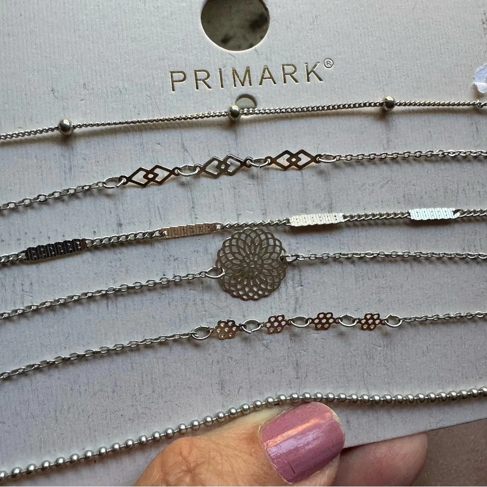 PRIMARK CHOKERS.‎ NWOT. 6 - Silver Designs.